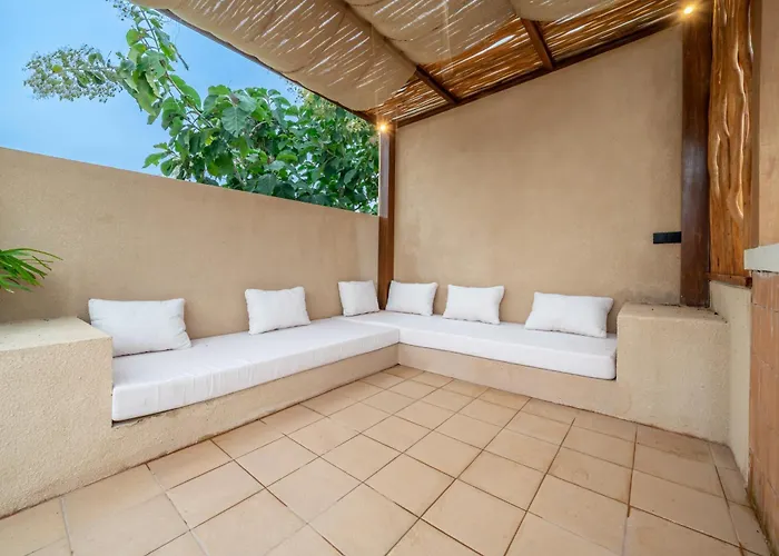 Rooftop With Private Pool * Uluwatu (Bali)