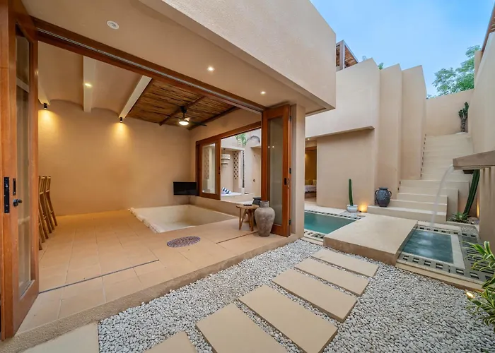 Rooftop With Private Pool Villa *